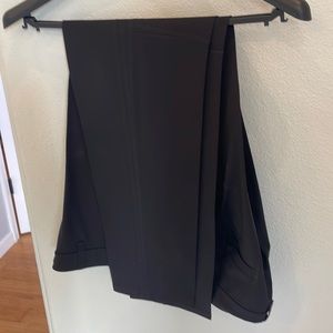 Lulemon Commission Slim Fit